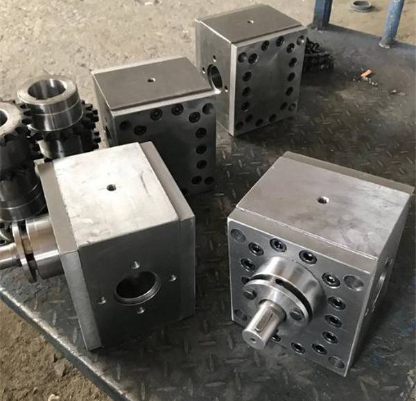 熔(rong)噴泵(beng)、烷體(ti)泵、熱(re)熔膠(jiao)泵--有(you)現貨(huo)