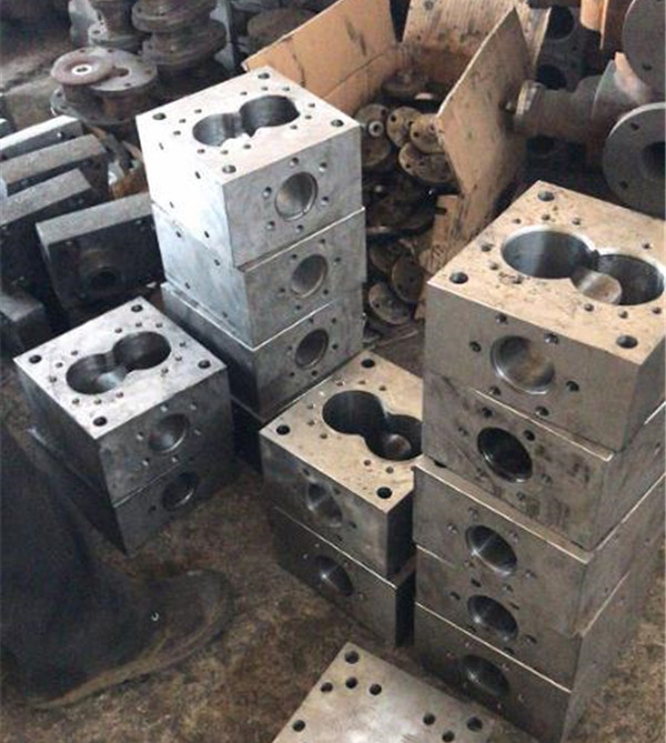 熔(rong)噴泵(beng)、烷體(ti)泵、熱(re)熔膠(jiao)泵--有(you)現貨(huo)